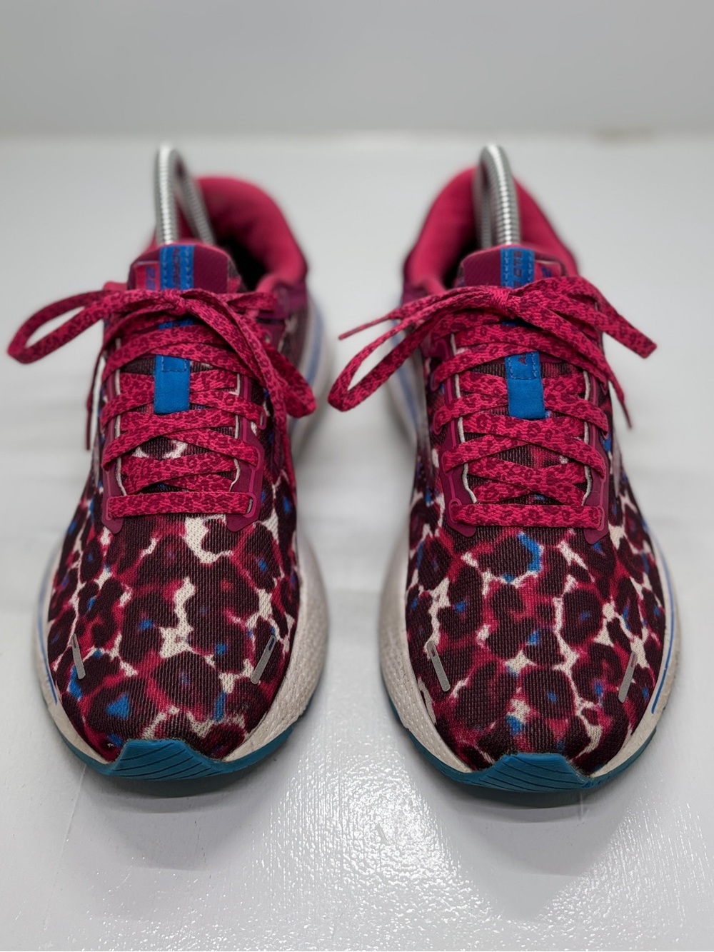 Brooks Adrenaline GTS 22 Magenta Paint Smudge Running Shoes Women’s 8.5 B - Picture 7 of 13